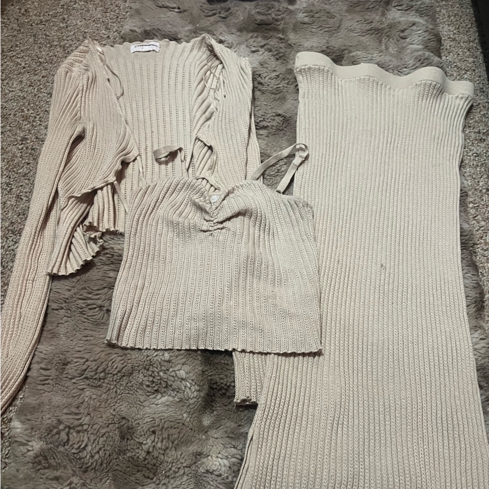 Olive & Oak Cream Cowl dress set